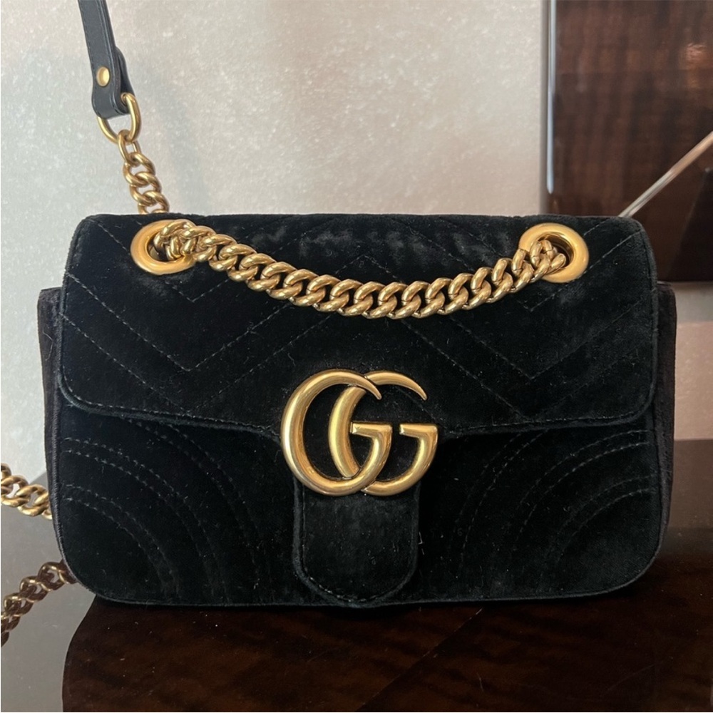 GUCCI
Velvet Matelasse Mini GG Marmont Shoulder
Bag Black